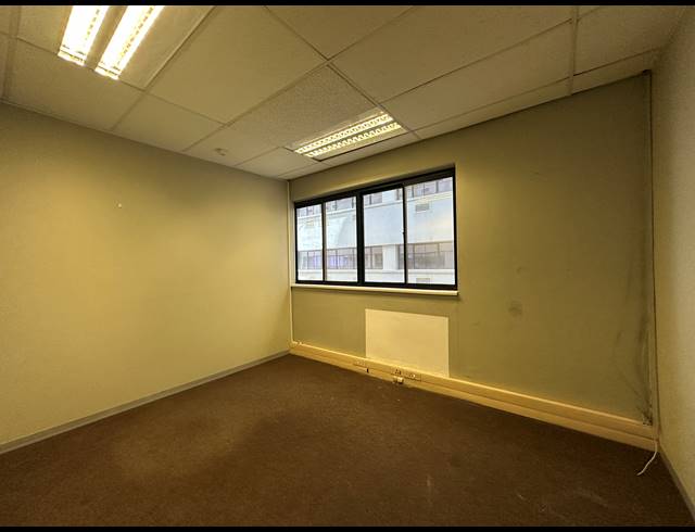 418M² OFFICE TO LET IN SANDTON CENTRAL